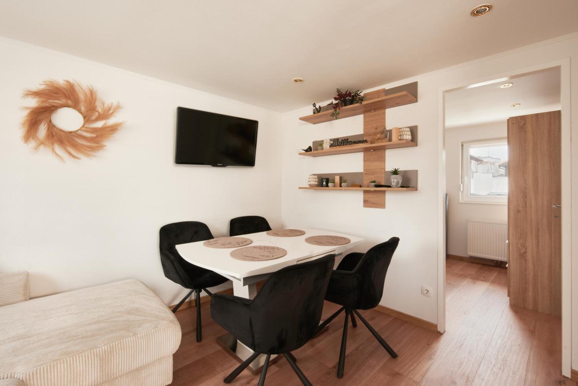 Luxurious 3bd In Prime Location Of W Jacuzzi Swimming Pool N Free Parking Wien